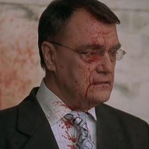 The Contractor – Doppeltes Spiel