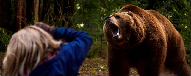 Deutscher Trailer zum Grizzly-Horror "Red Machine": Diesen Bären dürstet es nach Blut Deutscher Trailer zum Grizzly-Horror "Red Machine": Diesen Bären dürstet es nach Blut