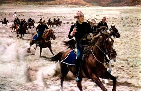 Vierzig Wagen Westwärts