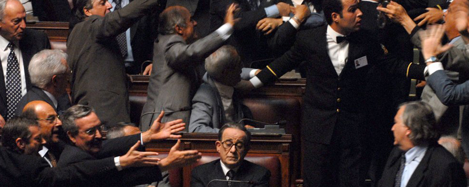 Arrivederci: Paolo Sorrentino legt Silvio-Berlusconi-Film "Loro" auf Eis