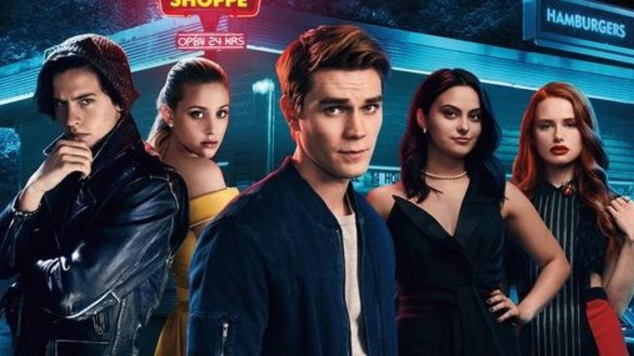 Riverdale Und Sabrina Macher Arbeitet An Dusterer Neuer Serie Serien News Filmstarts De