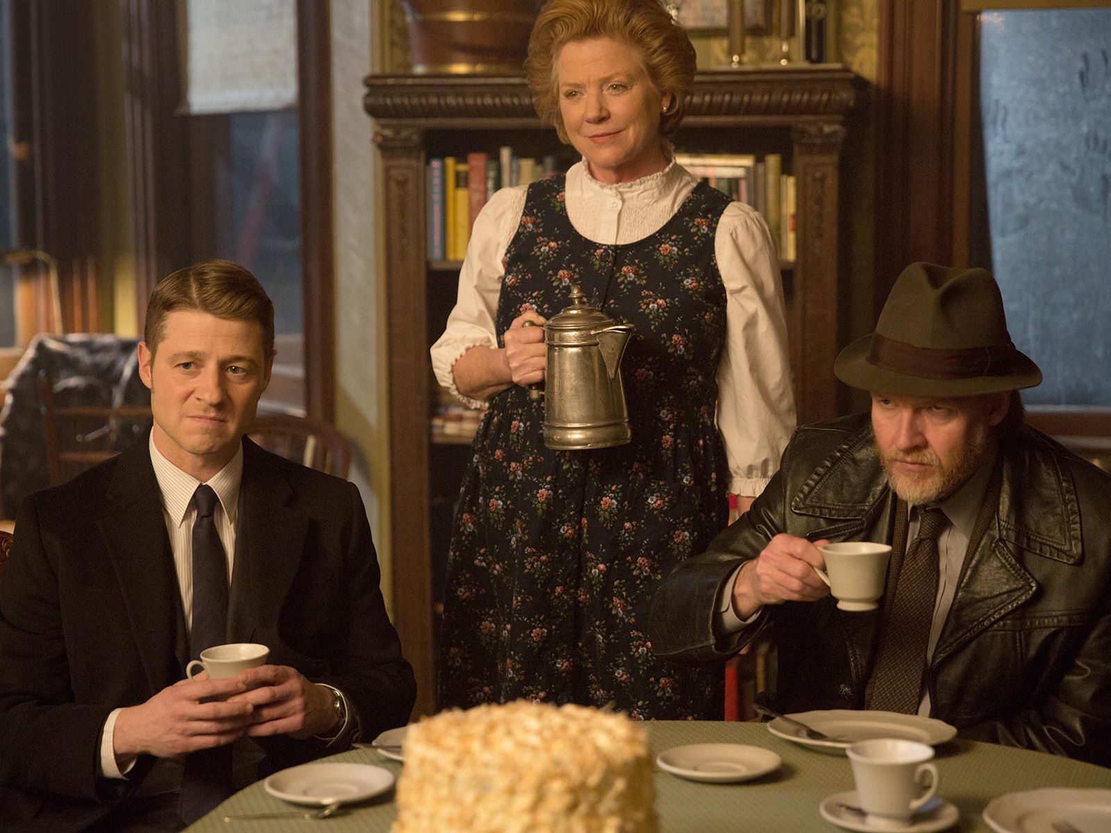 Gotham Gotham Bild Ben Mckenzie Donal Logue Becky Ann Baker