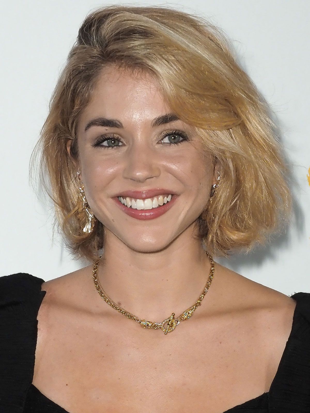 Alice Isaaz - FILMSTARTS.de