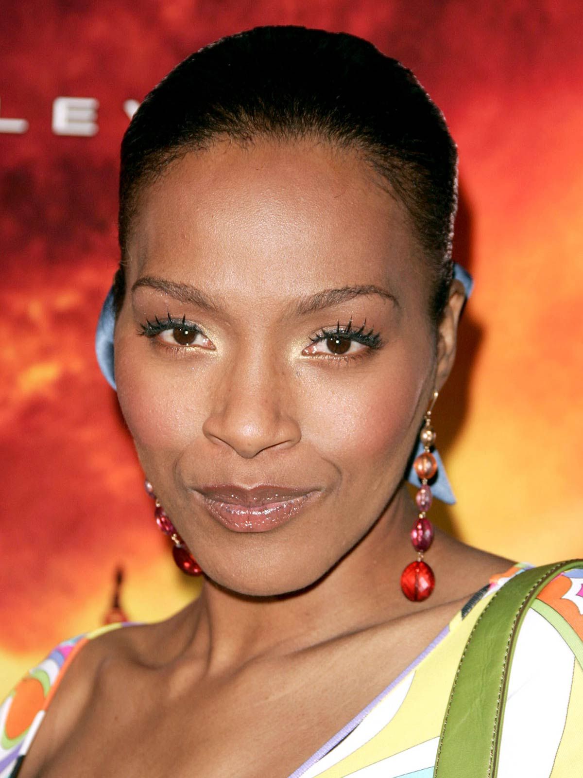 Nona gaye nude