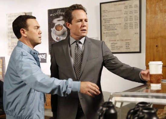 Bild Zu Dean Winters Brooklyn Nine Nine Bild Dean Winters Joe Lo