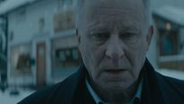 Deutscher Trailer: Ans "Pferde stehlen" erinnert sich Stellan Skarsgård in der Bestseller-Verfilmung gerne zurück Deutscher Trailer: Ans "Pferde stehlen" erinnert sich Stellan Skarsgård in der Bestseller-Verfilmung gerne zurück