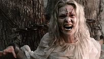 Trailer zum Horror-Sequel "Along Came The Devil 2": Der Pfarrer weiß etwas! Trailer zum Horror-Sequel "Along Came The Devil 2": Der Pfarrer weiß etwas!