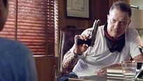 Trailer zu "Line Of Descent": "Die Mumie"-Star Brendan Fraser als knallharter Waffenhändler Trailer zu "Line Of Descent": "Die Mumie"-Star Brendan Fraser als knallharter Waffenhändler