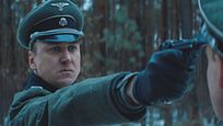 Trailer zu "Persischstunden": Ein KZ-Häftling rettet sich durch die Erfindung einer Fantasiesprache Trailer zu "Persischstunden": Ein KZ-Häftling rettet sich durch die Erfindung einer Fantasiesprache