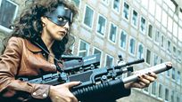 Nicht mehr indiziert: Irres 90er-Action-Meisterwerk feiert Heimkino-Comeback – komplett ungekürzt mit FSK 18 Nicht mehr indiziert: Irres 90er-Action-Meisterwerk feiert Heimkino-Comeback – komplett ungekürzt mit FSK 18