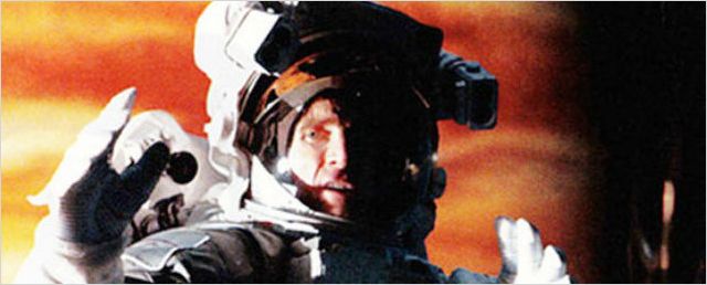 Mysteriöser Teaser zum Sci-Fi-Film "Europa" mit "District 9"-Star Sharlto Copley