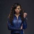 Bilder Hannah John-Kamen