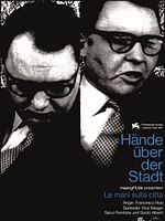 Poster der Hände über der Stadt