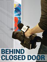Poster der Behind Closed Door
