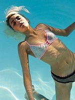 Poster der Neon Heart