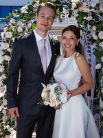 Poster der Kreuzfahrt ins Glück: Hochzeitsreise ins Piemont