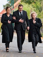 Poster der Das Begräbnis - Jetzt wird gelebt