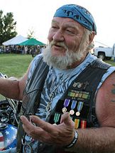 foto von Ronnie Hall