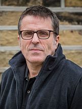 foto von Con O'Neill