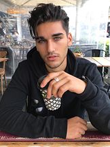 foto von Josh Heuston