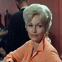Bilder Karen Steele