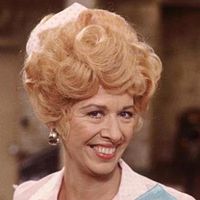 Bilder Polly Holliday