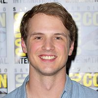 Bilder Freddie Stroma