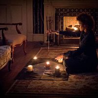 Bilder Alvina August