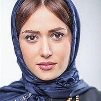 Bilder Parinaz Izadyar