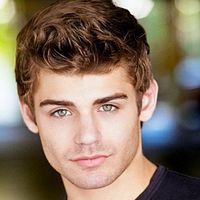 Bilder Garrett Clayton