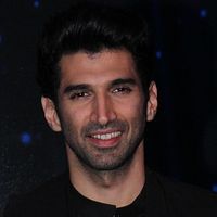 Bilder Aditya Roy Kapoor