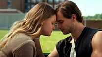 Bild von Red Flags Trailer OV