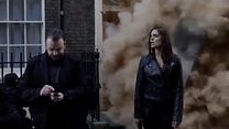 Bild von Downing Street Down Trailer OV