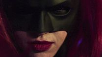 Bild von Elseworlds - Batwoman Teaser OV