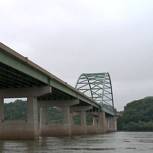 Bilder EIGHT BRIDGES