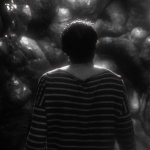 Bilder Somebody Else - Verschmolzen mit dem Tod