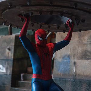 Bilder Tom Holland