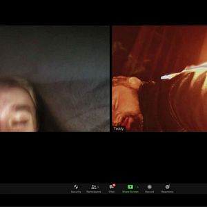 Bilder Host - Something Dark Has Joined The Meeting