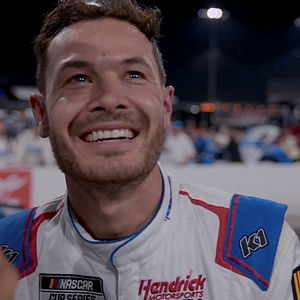 Bilder Kyle Larson vs. The Double