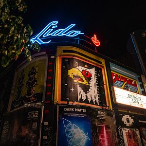 Bilder Element of Crime in Wenn es dunkel und kalt wird in Berlin