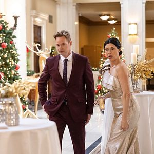 Bilder Königlich verliebt - Royally Yours, This Christmas