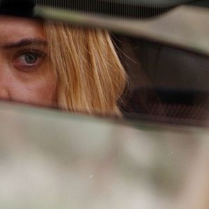 Bilder Private Property - Somebody's Always Watching