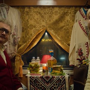 Bilder Потяг До Різдва - Der Weihnachtsexpress