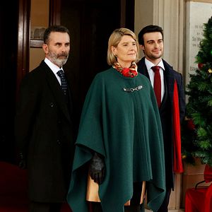 Bilder Ein Prinz zu Weihnachten - Verliebt im Winterwunderland