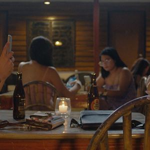 Bilder Trapped - Mörderische Tiefe