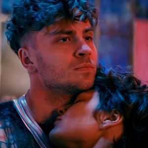 Bilder Cyberpunk Romance