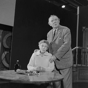 Bilder Der Tod im Apfelbaum