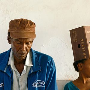 Bilder The Village Next To Paradise