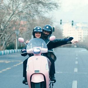 Bilder Komedie elahi