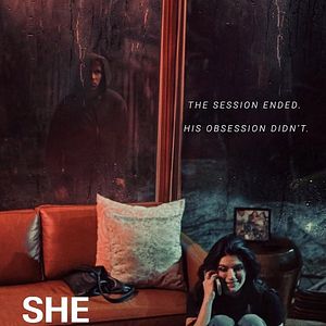 Bilder She Listens Alone